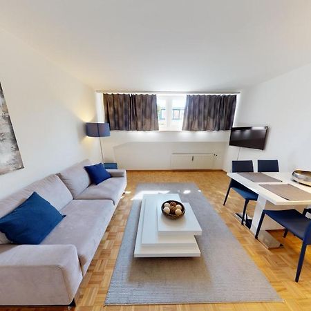 Unique Serviced Living @ Airport Line Colmarer Apartment Basel Exterior photo